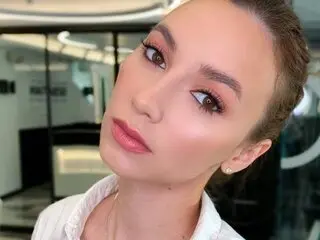 Nude camshow real MilaLil